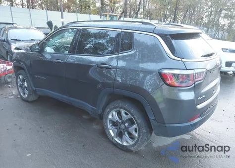2019 Jeep Compass Limited 4X4 из США, поврежденный, VIN 3C4NJDCB7KT828866